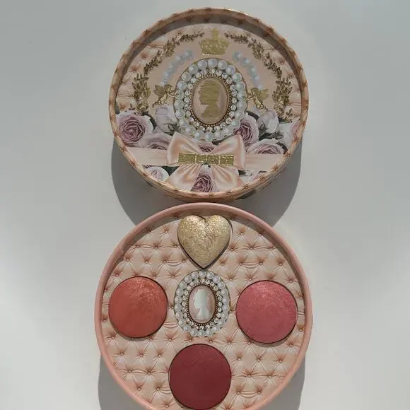 Pat McGrath Labs Bridgerton Blushing Delights Baked Powder Blushes + Highighter
